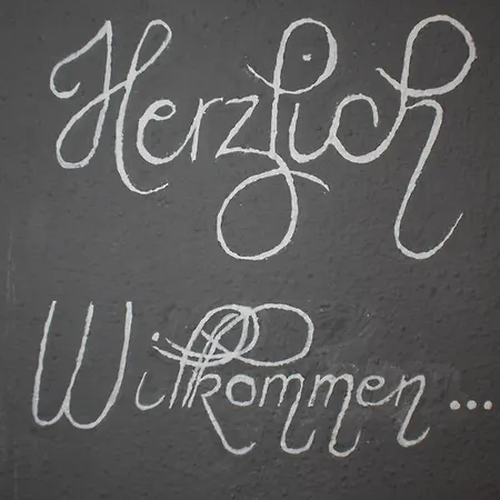 Wolfgang Birkl *